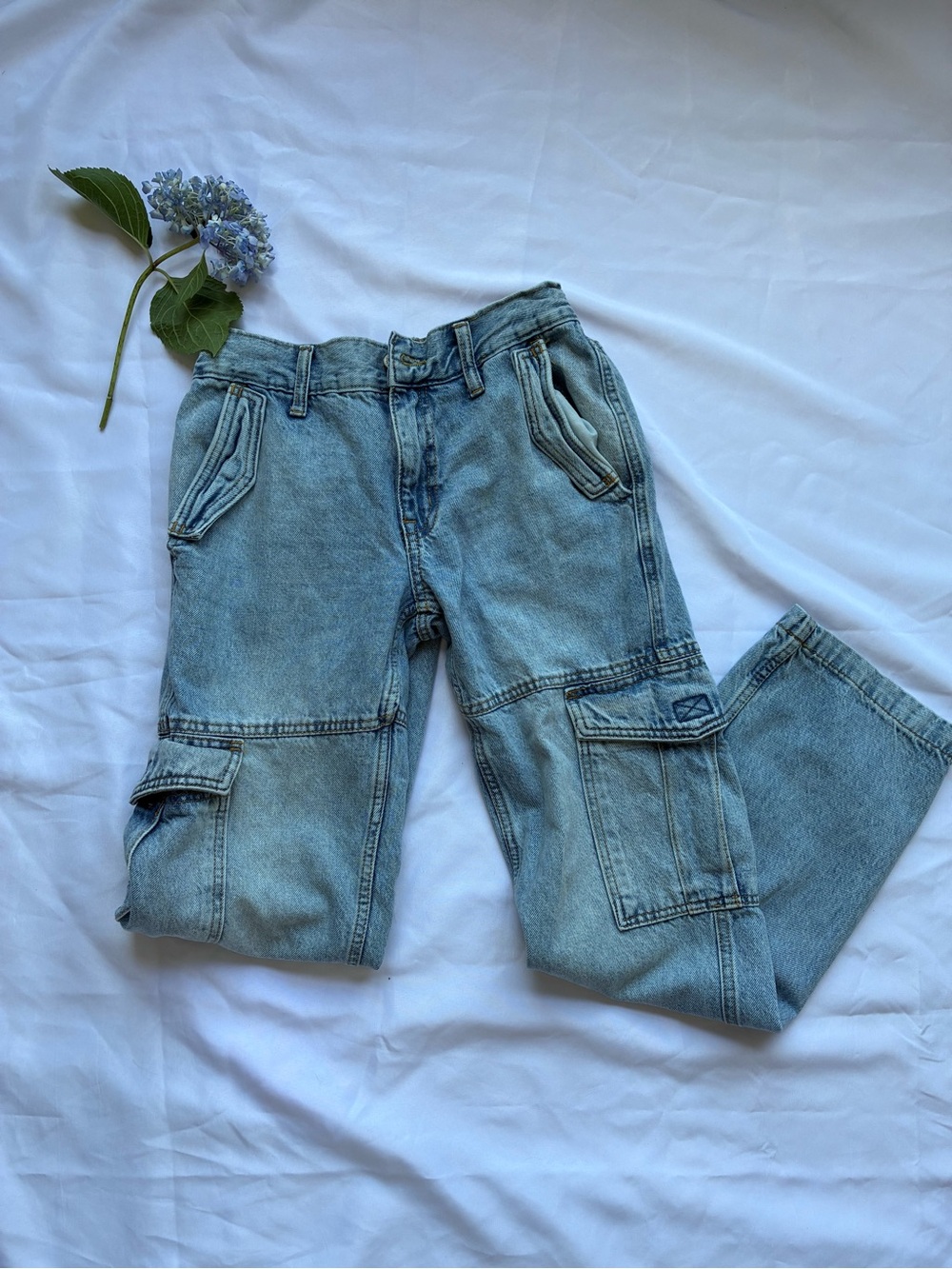 Aeropostale Low Rise Baggy Cargo Jeans | Y2K Utility Denim